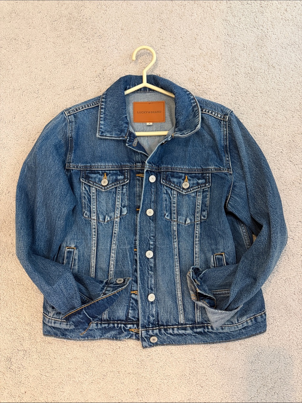 Lucky Brand Distressed Blue Denim Trucker Jacket medium